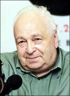 Юрий Левада